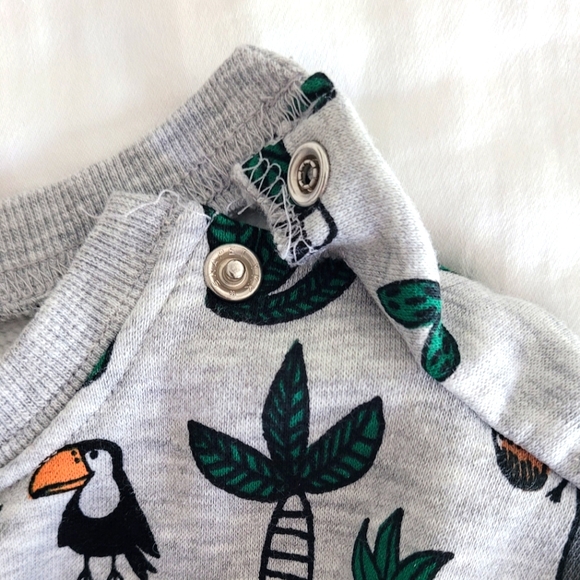 Baby Sweatshirt and Sweatpants Set - Picture 7 of 8